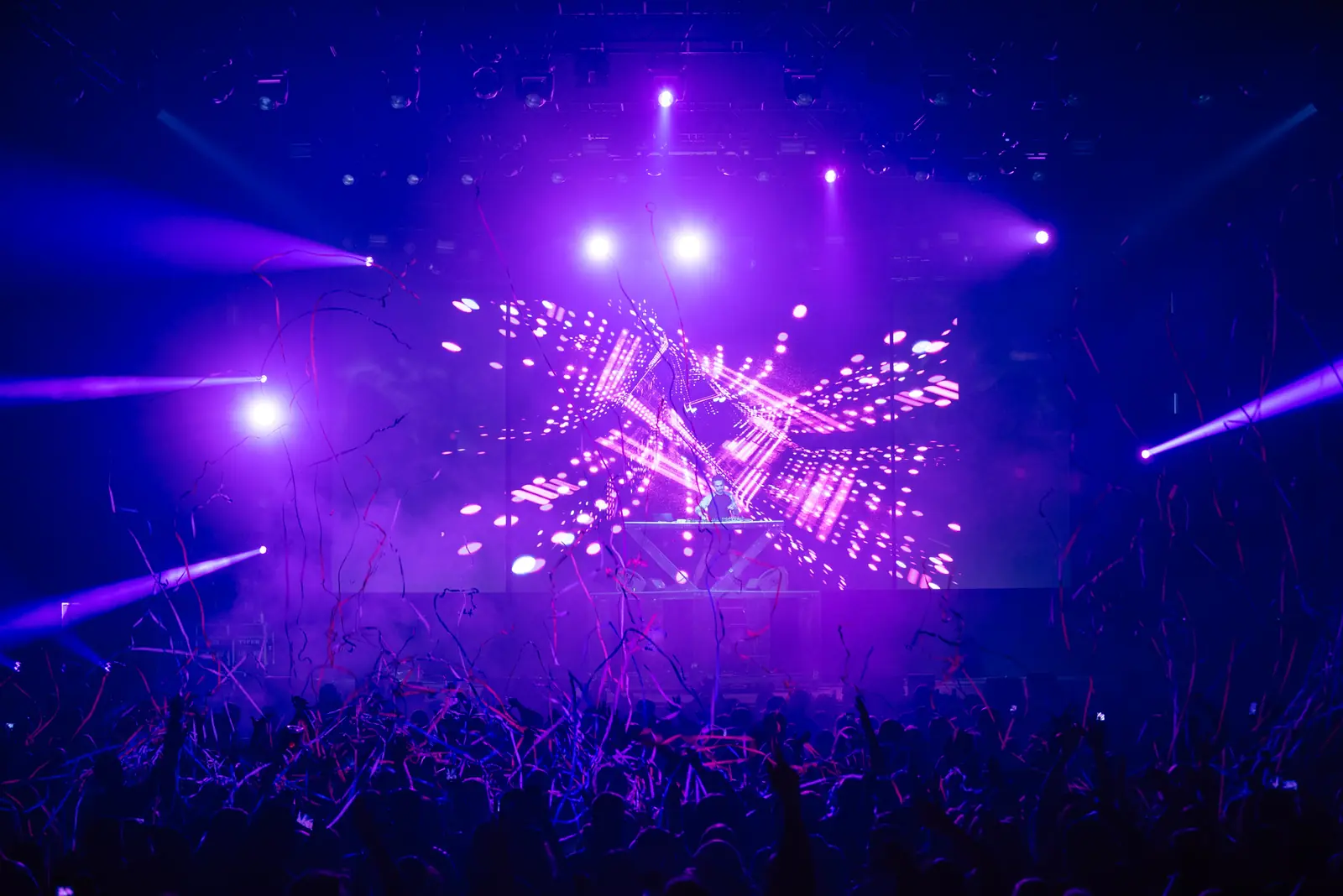 LED wall and moving lights during an arena show
